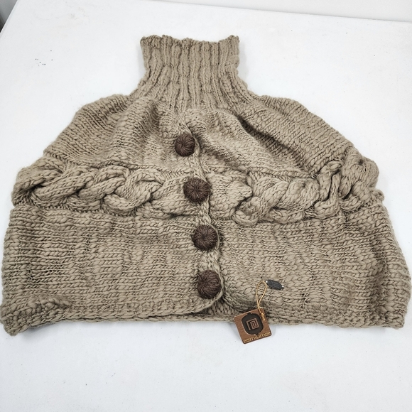 Emilime Anthro Chunky Knit Wool Poncho  Neck Warmer Shawl Button Turtlen… - Picture 1 of 3